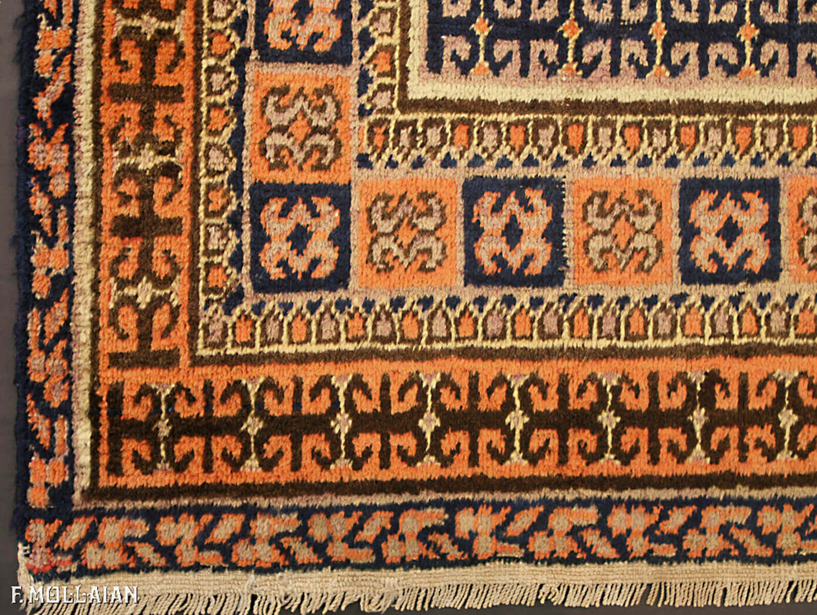 Tapis Semi-Antique Khotan n°:48432595